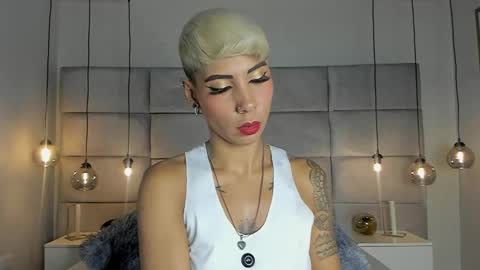 Snapshot of miamorgann chatting on 02.10.25 Mia Morgann online show from 02.10.25