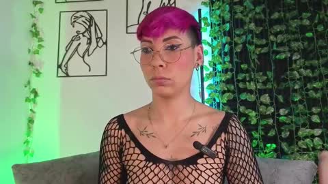 Mia Morgann online show from 02.25.26