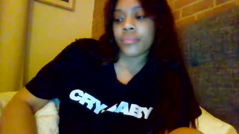 MiaMuffn online show from 10.07.25