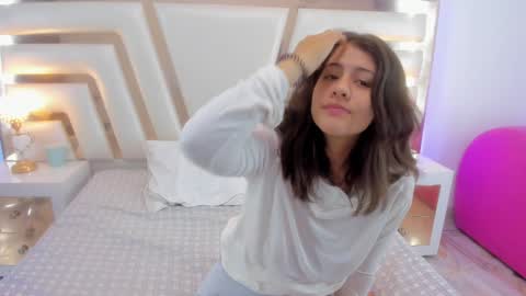 Sweetie Mia online show from 01.26.25