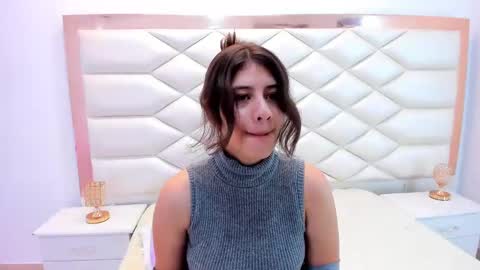 Sweetie Mia online show from 02.20.25