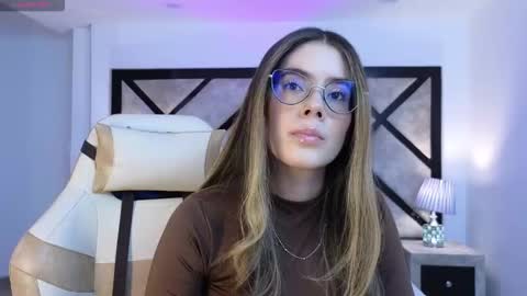 Mia online show from 03.19.26