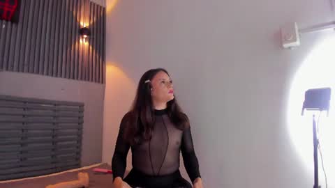MIA SinCLAIRE online show from 07.29.26