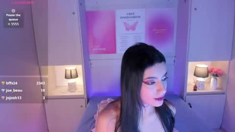 miaturnerr_ online show from 06.05.26