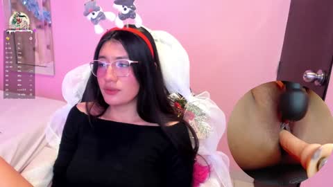 mia online show from 12.31.24