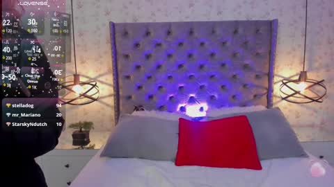 Mia winx  online show from 02.22.25