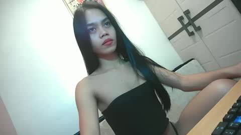 Mica online show from 10.28.25