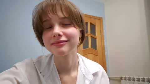 Snapshot of micasulejmanovski chatting on 10.01.25 Luna online show from 10.01.25