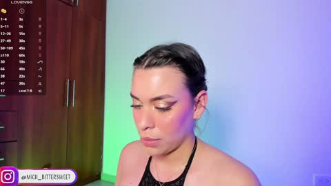         online show from 02.05.25