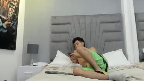 Snapshot of michael__ross chatting on 01.15.26 Michael Ross online show from 01.15.26