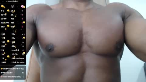 michael_thomsom online show from 03.10.26