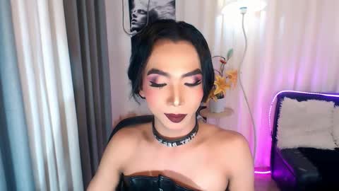 michaelagoddess online show from 03.05.26