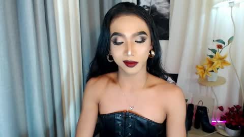 michaelagoddess online show from 05.10.26