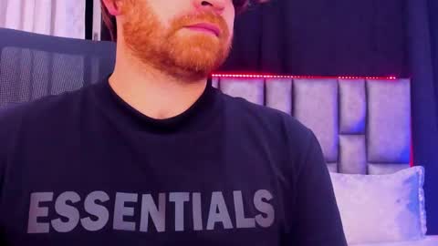 Snapshot of michaelhawtin chatting on 02.10.25 Michael  Contenido explcito online show from 02.10.25