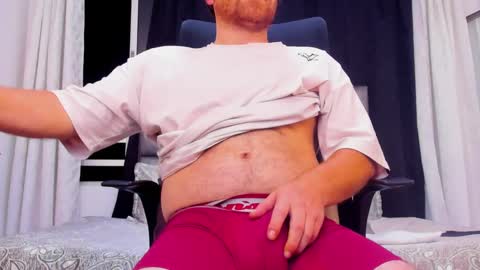 Snapshot of michaelhawtin chatting on 02.11.25 Michael  Contenido explcito online show from 02.11.25