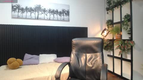 michaelkoiv online show from 12.20.25