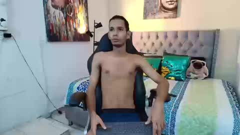 michaell_bellk_ online show from 10.18.25