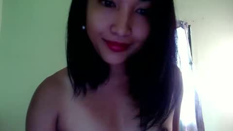My name is Kel 18. 53 short and petite... online show from 12.06.24