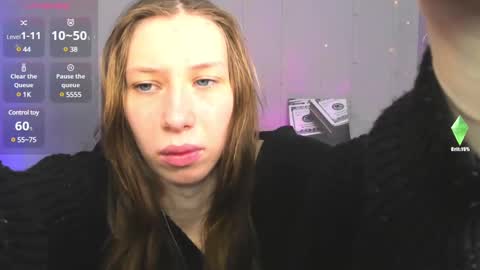 Snapshot of michele_mack chatting on 02.02.25 michele_mack online show from 02.02.25