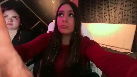Snapshot of michell_h chatting on 06.18.26 Nani online show from 06.18.26