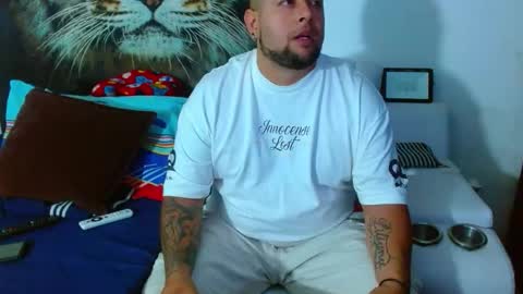 Snapshot of michell_myers chatting on 10.30.25 michell_myers online show from 10.30.25