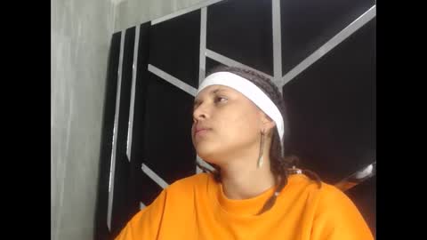 Snapshot of michell_rs chatting on 01.20.25 michell_rs online show from 01.20.25