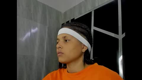 Snapshot of michell_rs chatting on 01.28.25 michell_rs online show from 01.28.25