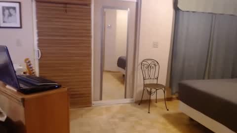 Michelle online show from 03.10.25