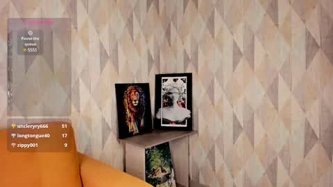 Snapshot of michelle_blond chatting on 03.07.25 michelle_blond online show from 03.07.25