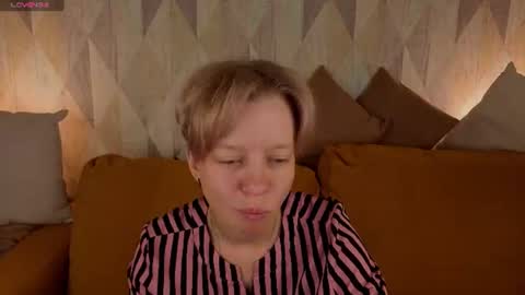 Snapshot of michelle_blond chatting on 07.08.26 michelle_blond online show from 07.08.26