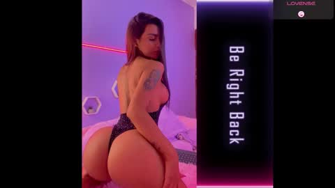 michelle_madson_ online show from 10.24.25