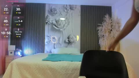 michellepreston_ online show from 04.07.26