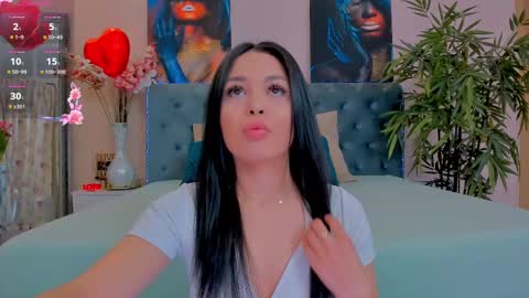 michellereys online show from 03.10.25