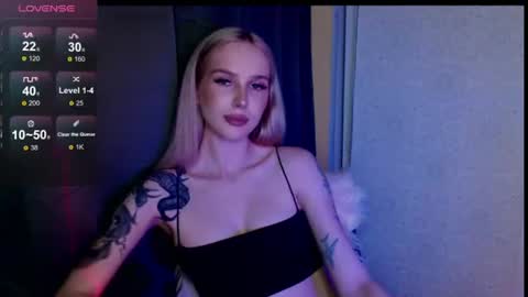 Snapshot of michellevelour chatting on 06.17.26 Michelle online show from 06.17.26