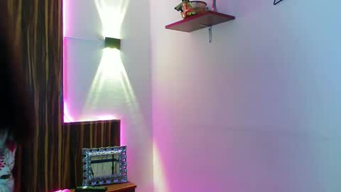 Michelle online show from 01.09.25