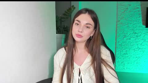 Michellee online show from 12.01.25