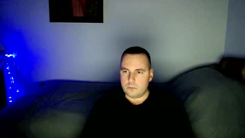Snapshot of micic3 chatting on 01.01.25 micic3 online show from 01.01.25
