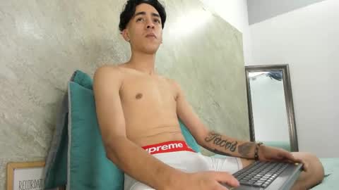 mick_lollipopp online show from 03.14.26