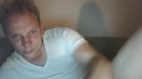 mickkxl online show from 10.17.25