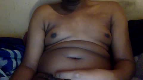 Snapshot of mickkzzx chatting on 12.28.24 mickkzzx online show from 12.28.24