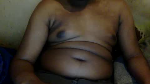 Snapshot of mickkzzx chatting on 03.05.25 mickkzzx online show from 03.05.25
