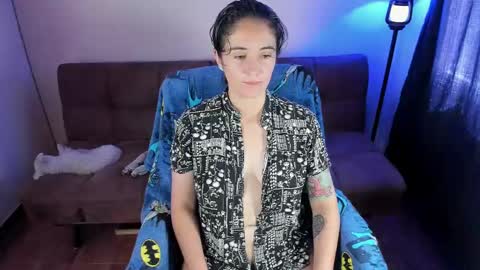 Blue online show from 09.23.25