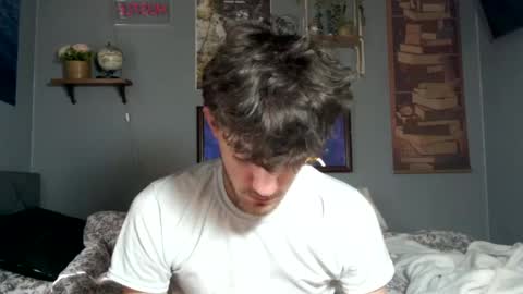 Snapshot of midnight_motion chatting on 09.27.25 midnight_motion online show from 09.27.25