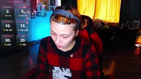 Pola  INDEPENDENT MODEL online show from 02.22.26