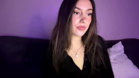 SexyLatinaCouple online show from 01.08.26