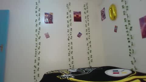 Naught Kelly online show from 04.09.26