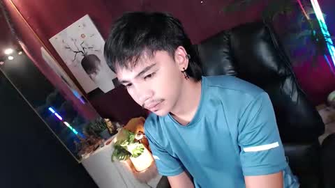 Snapshot of midnightkiller_ chatting on 05.18.26 Kitty online show from 05.18.26