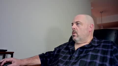 Snapshot of midnightmoonlight777 chatting on 11.17.25 midnightmoonlight777 online show from 11.17.25