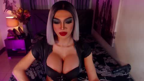 KATE online show from 01.18.25
