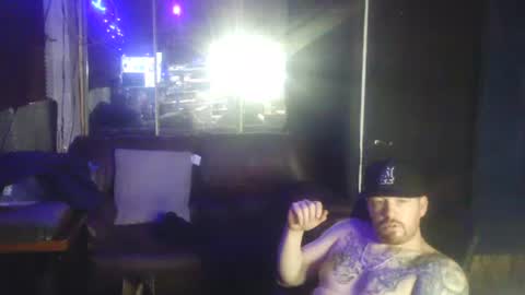 Snapshot of midtownhustler chatting on 10.12.25 midtownhustler online show from 10.12.25